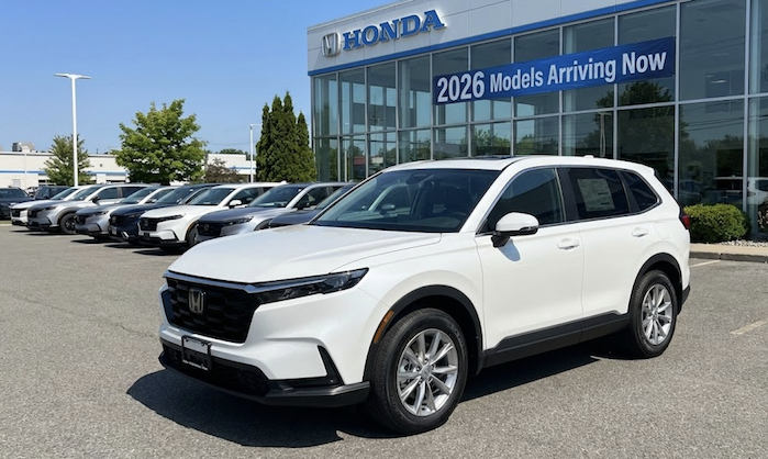 Honda CR-V 2026 en el lote del concesionario